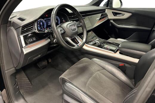Audi Q7 vaihtoauto