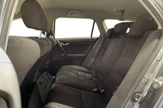 Honda Accord vaihtoauto
