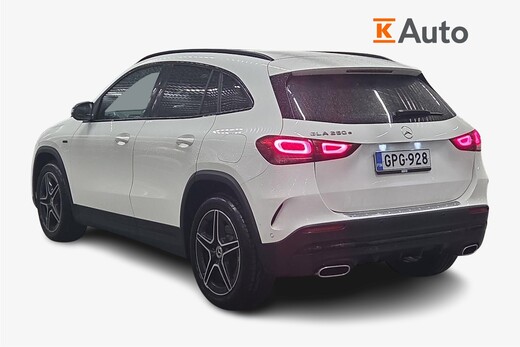 Mercedes-Benz GLA vaihtoauto