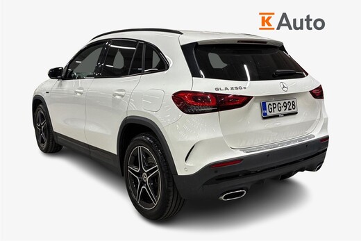 Mercedes-Benz GLA vaihtoauto