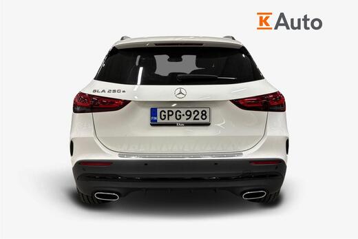Mercedes-Benz GLA vaihtoauto