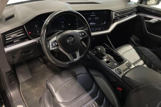Volkswagen Touareg vaihtoauto