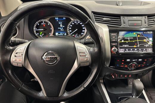 Nissan Navara vaihtoauto