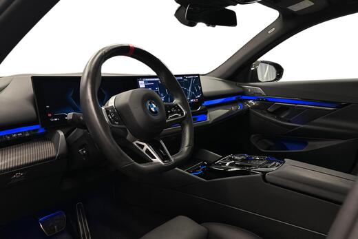BMW i5 M60 vaihtoauto