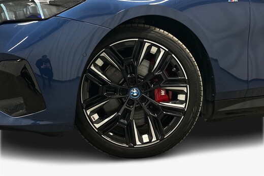 BMW i5 M60 vaihtoauto