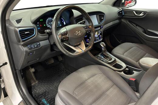 Hyundai IONIQ hybrid vaihtoauto