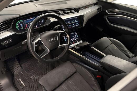 Audi Q8 e-tron vaihtoauto