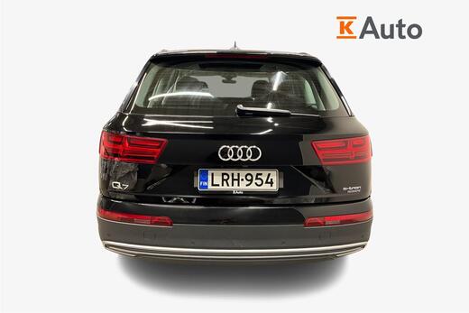 Audi Q7 vaihtoauto