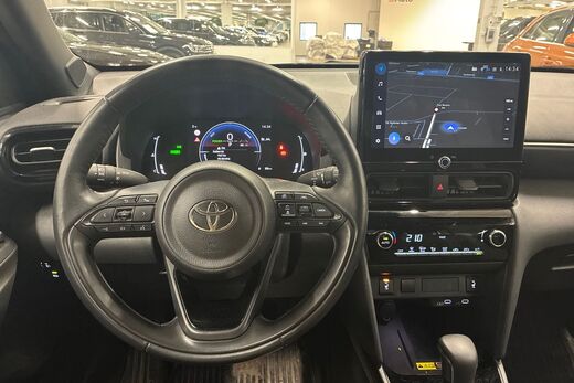 Toyota Yaris Cross vaihtoauto