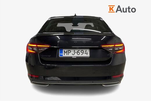 Skoda Superb vaihtoauto