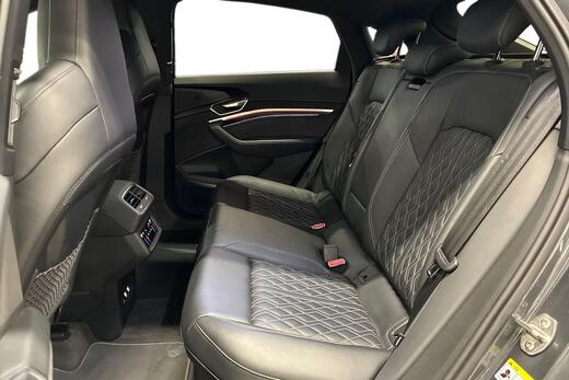 Audi e-tron vaihtoauto