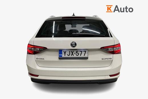 Skoda Superb vaihtoauto
