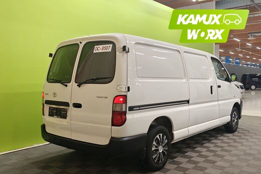 Toyota Hiace vaihtoauto