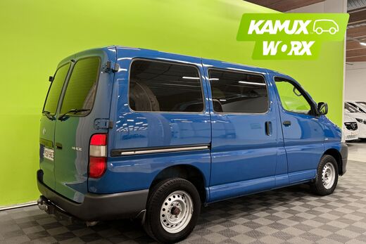 Toyota Hiace vaihtoauto