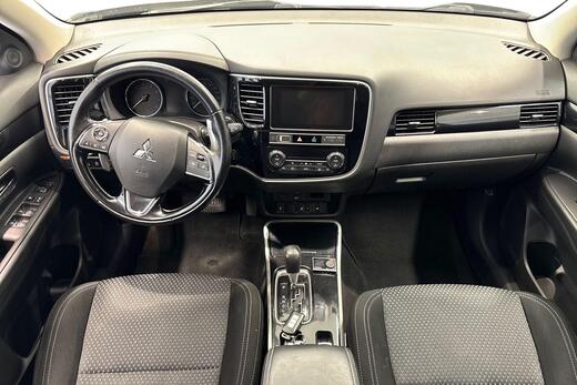 Mitsubishi Outlander vaihtoauto