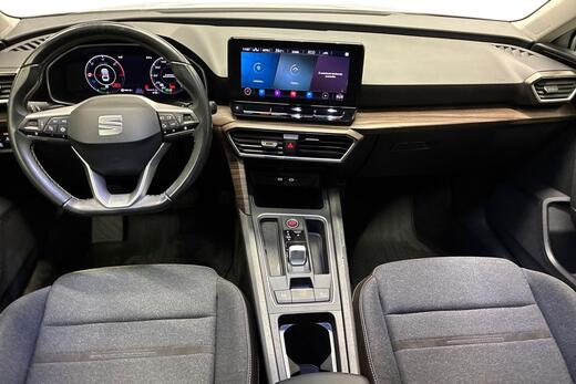 SEAT Leon Sportstourer vaihtoauto