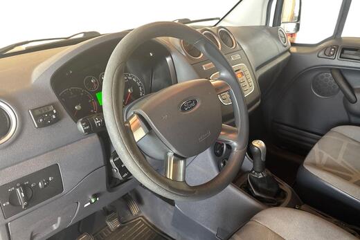 Ford Transit Connect vaihtoauto