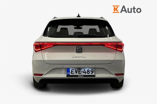 SEAT Leon Sportstourer vaihtoauto