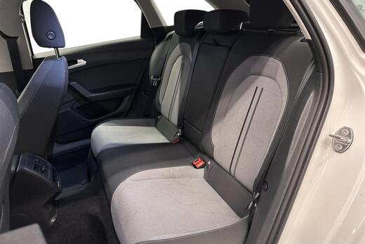 SEAT Leon Sportstourer vaihtoauto