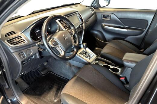 Mitsubishi L200 vaihtoauto