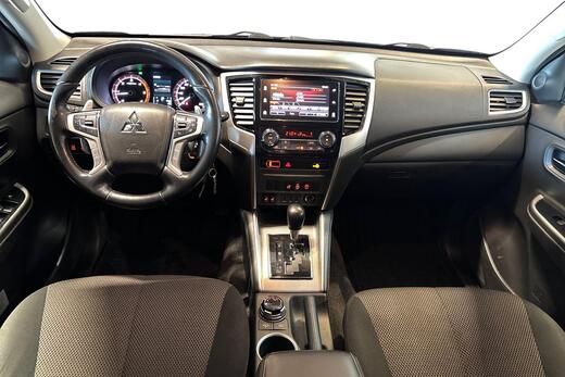 Mitsubishi L200 vaihtoauto