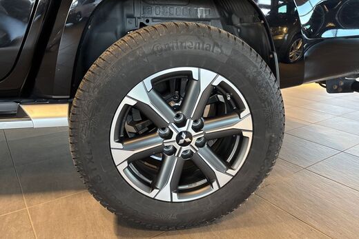 Mitsubishi L200 vaihtoauto