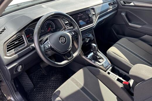 Volkswagen T-Roc vaihtoauto