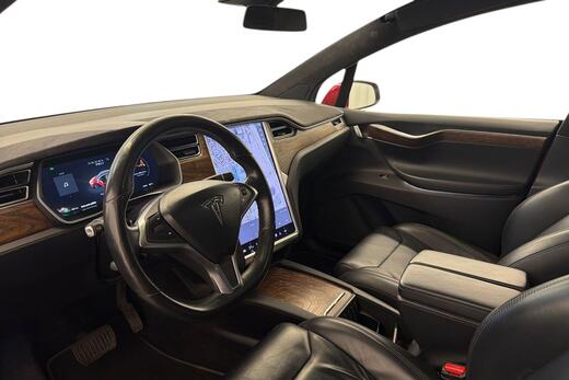 Tesla Model X vaihtoauto