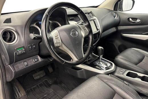 Nissan Navara vaihtoauto