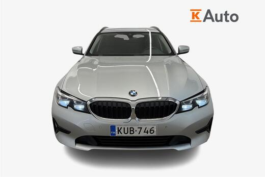 BMW 330 vaihtoauto