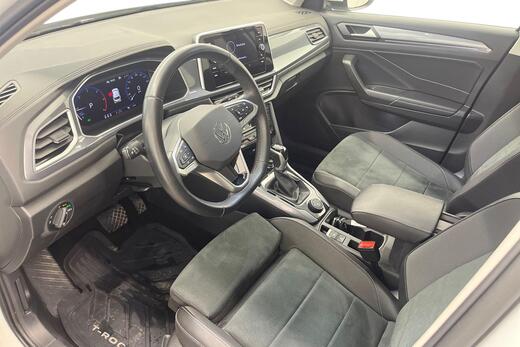 Volkswagen T-Roc vaihtoauto
