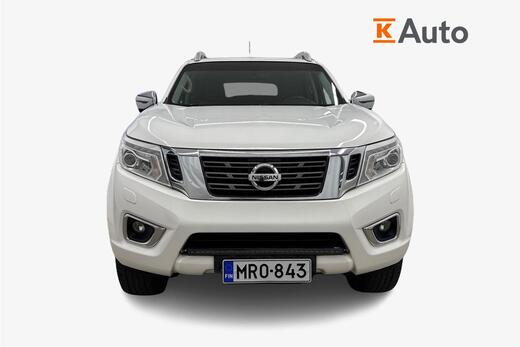 Nissan Navara vaihtoauto