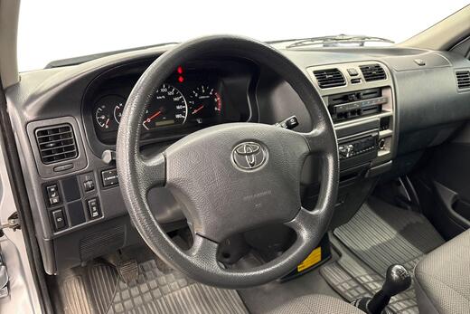 Toyota Hiace vaihtoauto