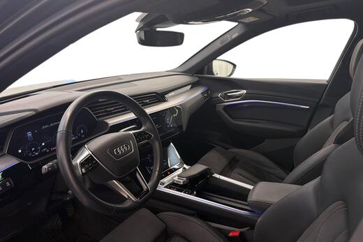 Audi Q8 e-tron vaihtoauto