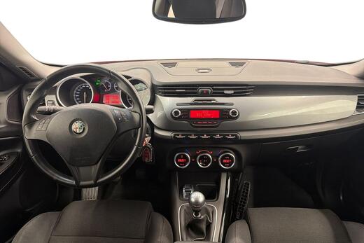 Alfa Romeo Giulietta vaihtoauto