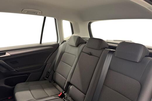 Volkswagen Golf Sportsvan vaihtoauto