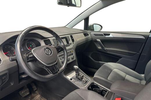 Volkswagen Golf Sportsvan vaihtoauto