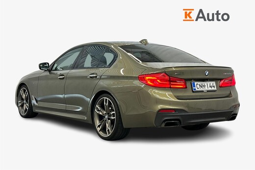 BMW M5 vaihtoauto