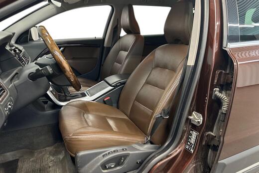 Volvo XC70 vaihtoauto