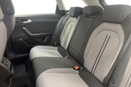 SEAT Leon Sportstourer vaihtoauto
