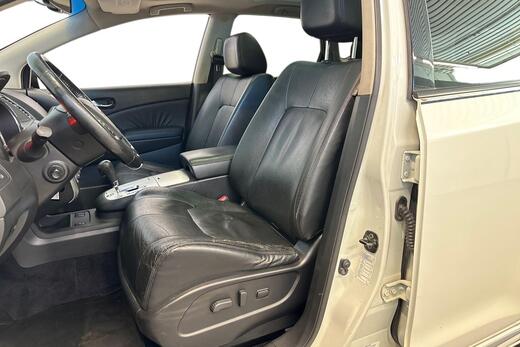 Nissan Murano vaihtoauto