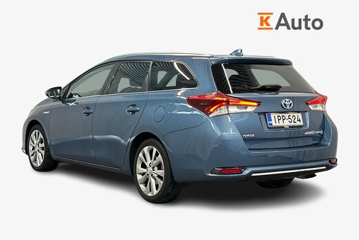 Toyota Auris vaihtoauto