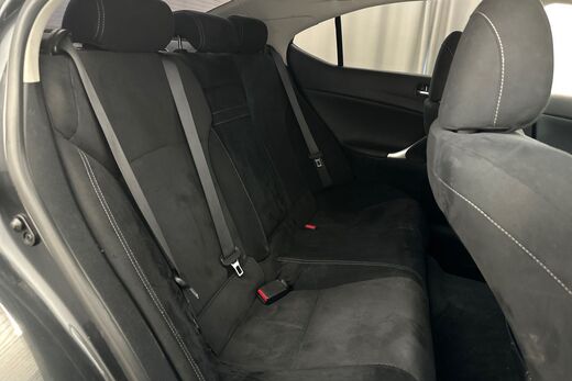 Lexus IS vaihtoauto