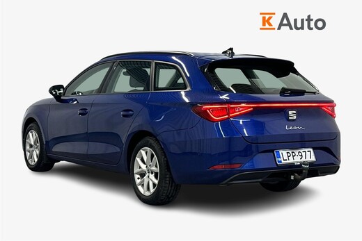 SEAT Leon Sportstourer vaihtoauto