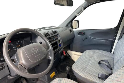 Toyota Hiace vaihtoauto
