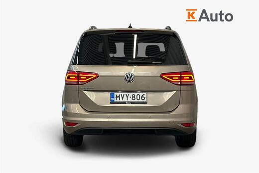 Volkswagen Touran vaihtoauto