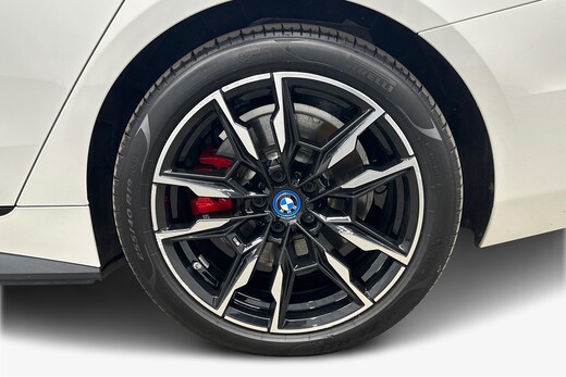 BMW i4 M50 vaihtoauto