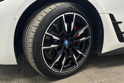 BMW i4 M50 vaihtoauto