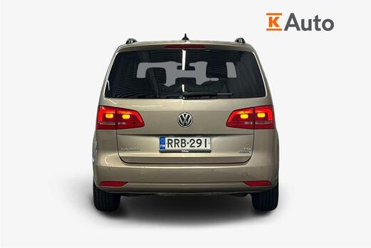 Volkswagen Touran vaihtoauto