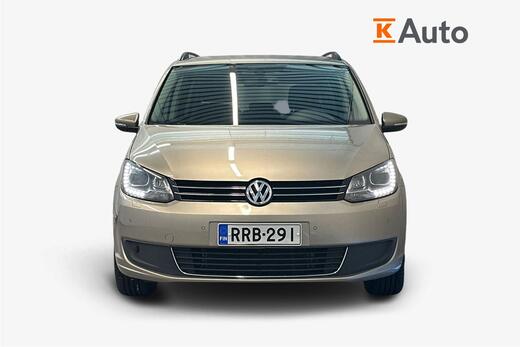 Volkswagen Touran vaihtoauto